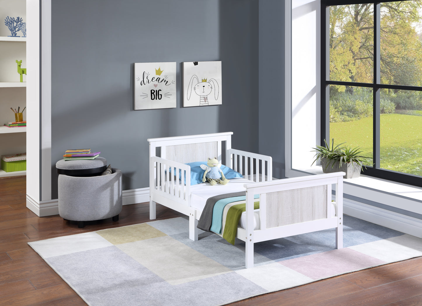 Connelly Reversible Panel Toddler Bed - White