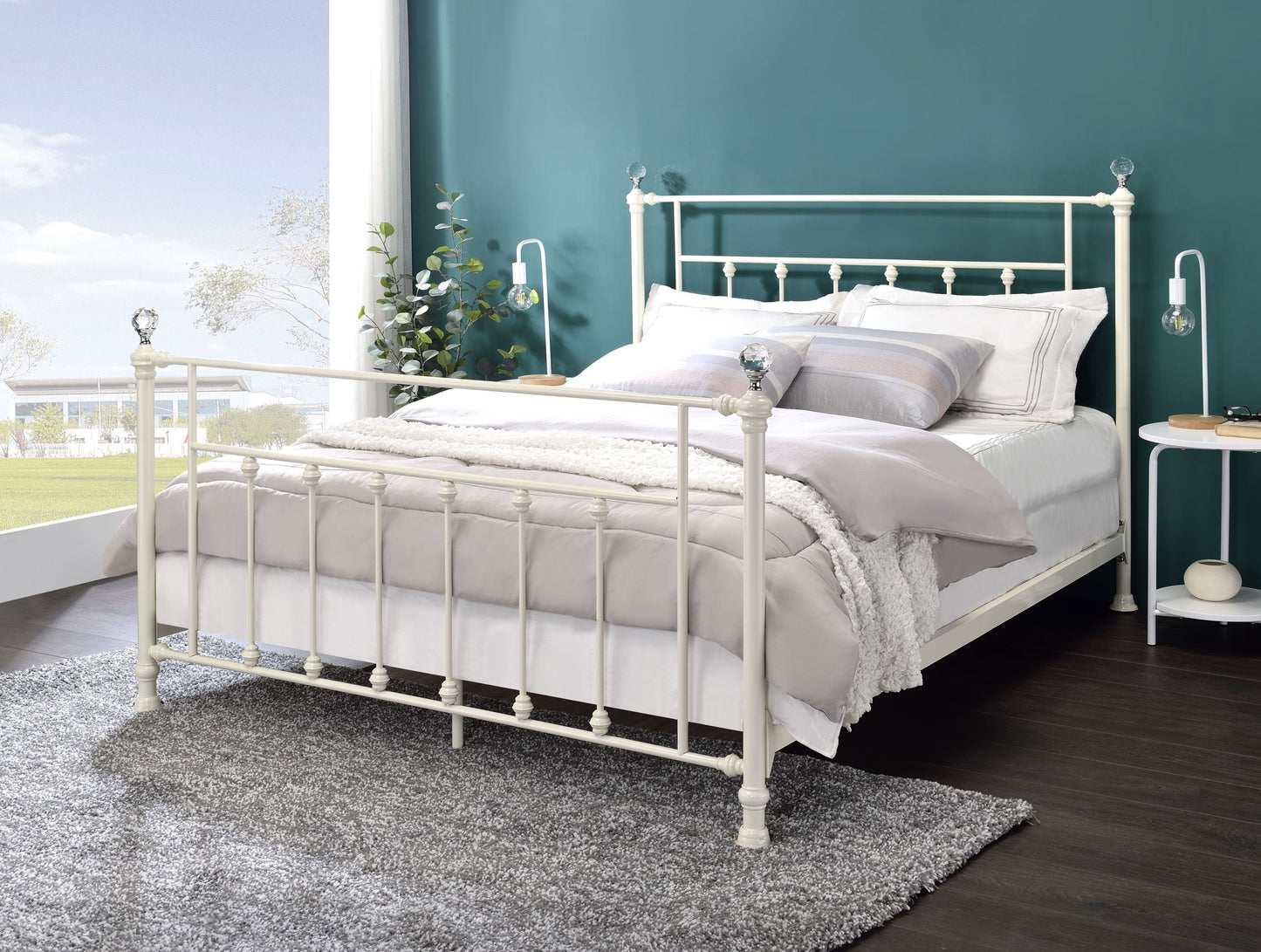 Comet Full Bed Size - White