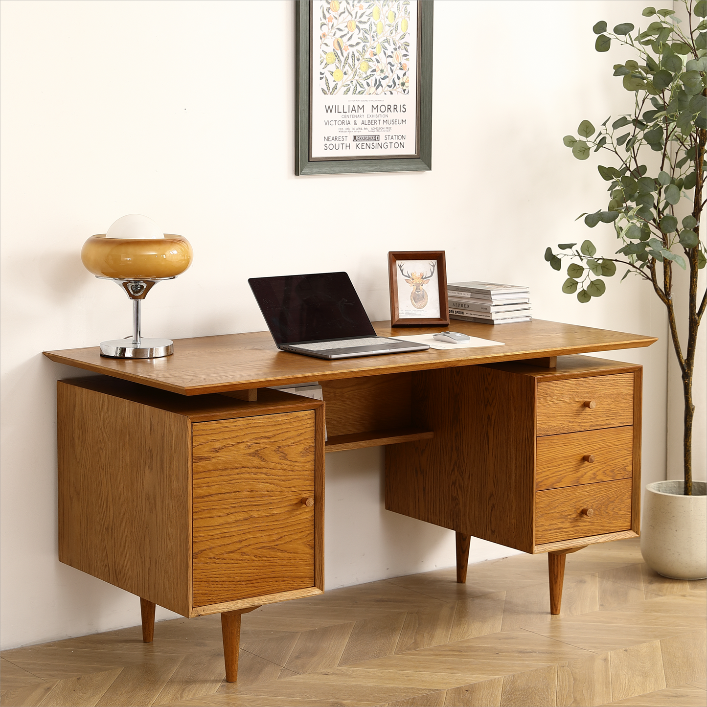 Oak Essence Writing Desk