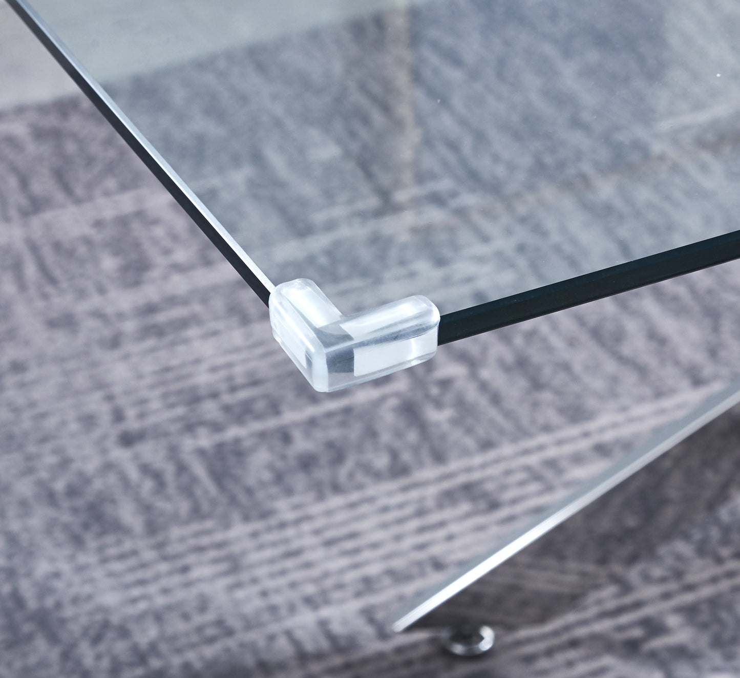 Elegant Edge Dining Table