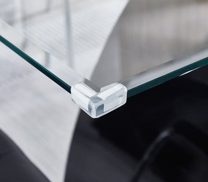 Elegant Edge Dining Table
