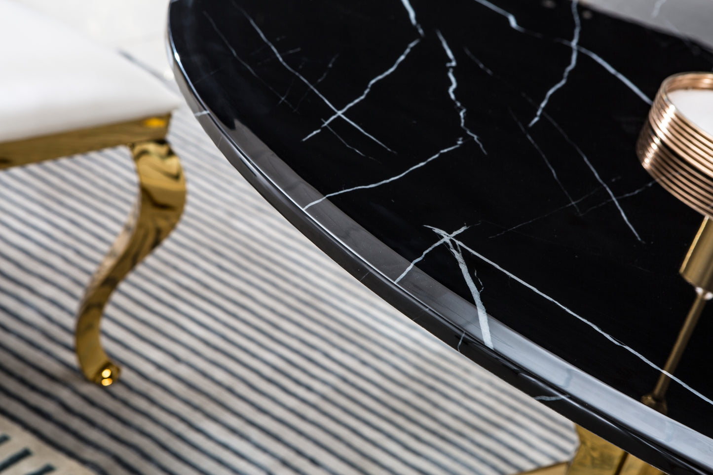 Elegant Gold Fusion Marble Dining Table