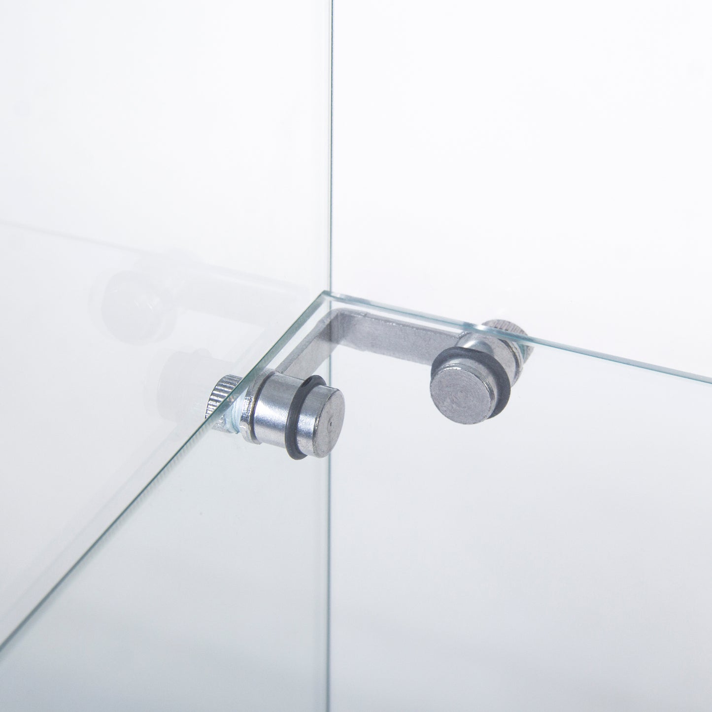 Glimmer Glass Showcase