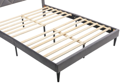 Eleganza Queen Upholstered Bed