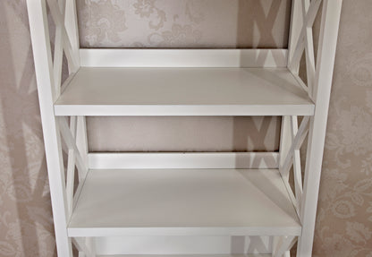 Bookshelf with Sturdy Solid Frame - White