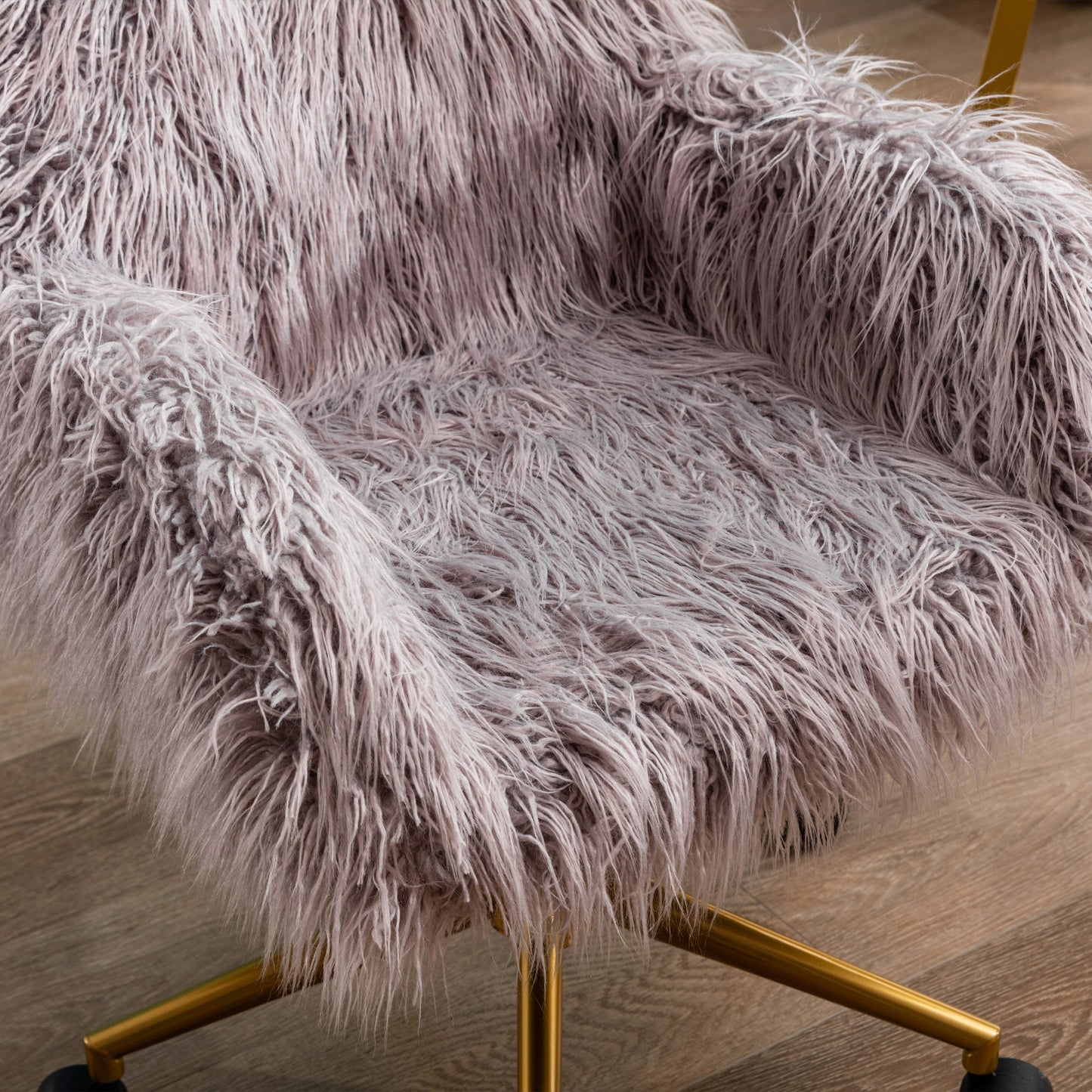 Luxury Lush Faux Fur Glam Chair