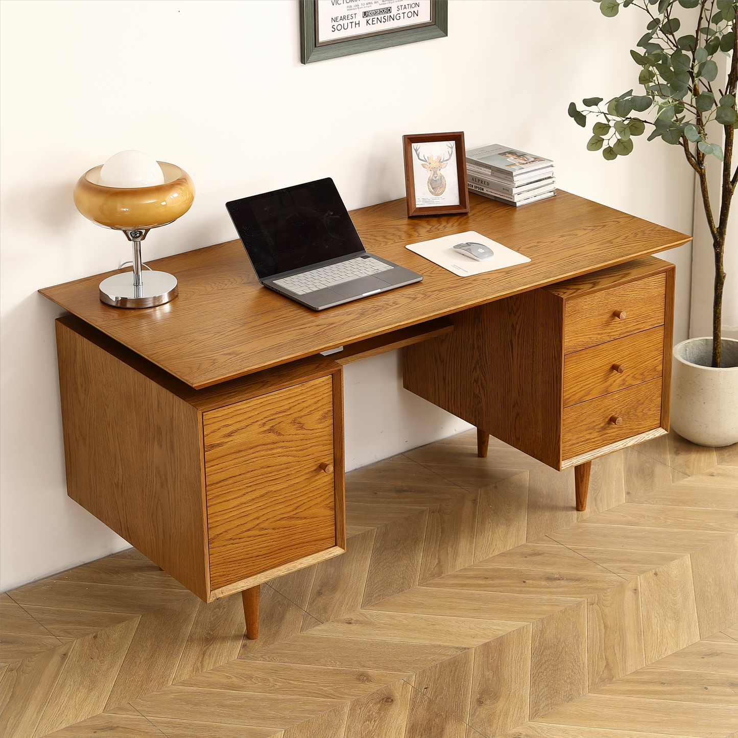 Oak Essence Writing Desk