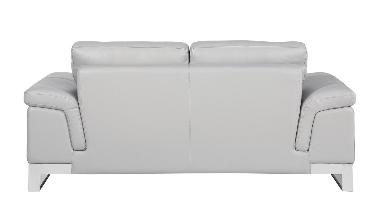 Regal Eleganza Loveseat